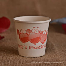 Mini tasse de papier ou de plastique